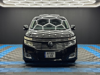 Used Nissan Elgrand 2022 for sale - 78902165: Photo