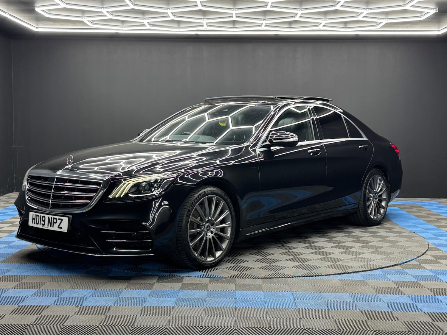 Used Mercedes-Benz S Class 2019 for sale - 76226678: Photo 3