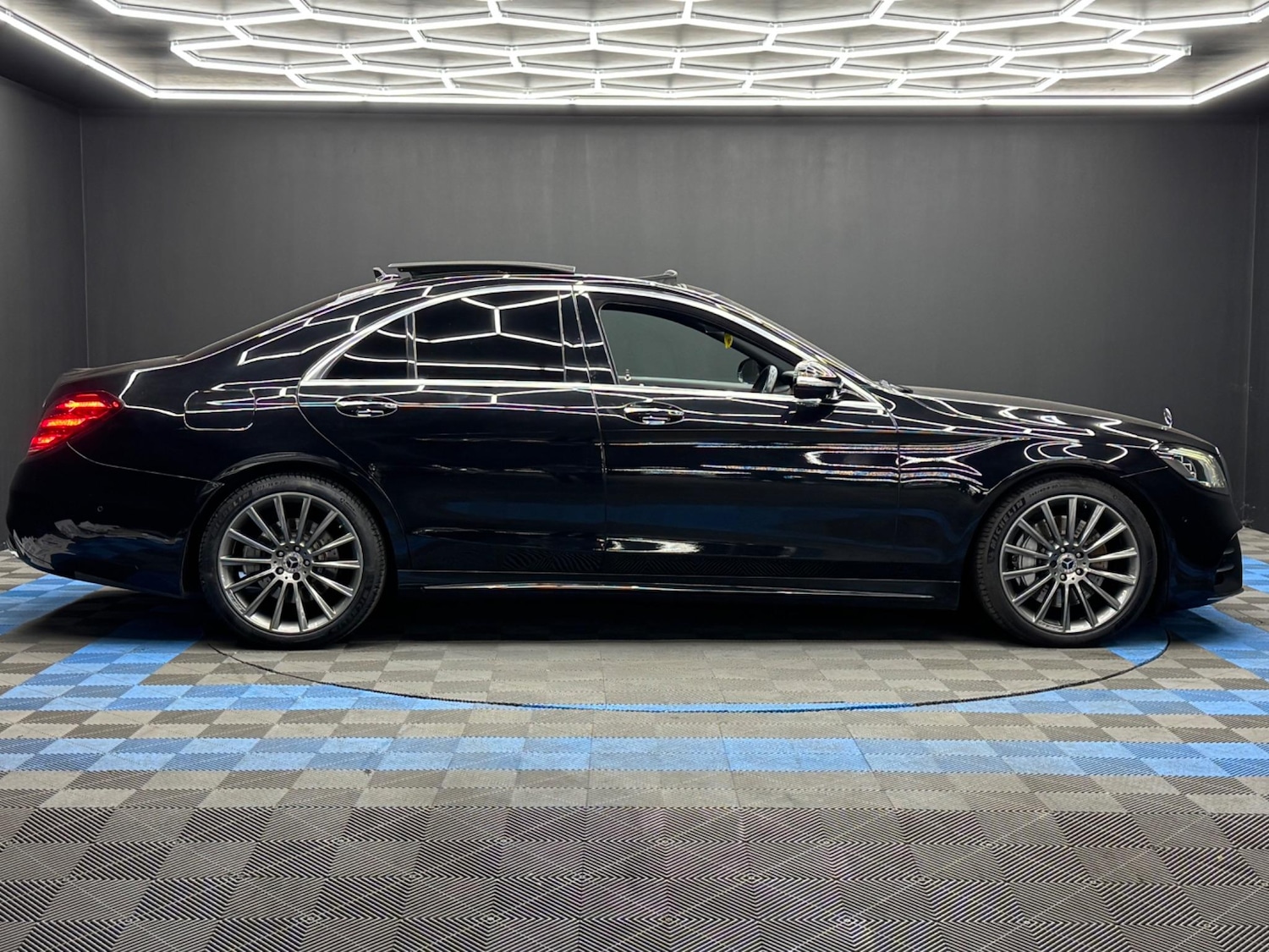 Used Mercedes-Benz S Class 2019 for sale - 76226678: Photo 4