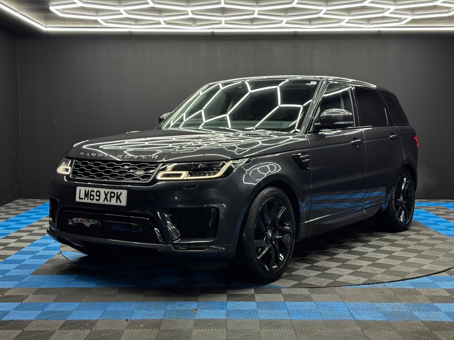 Used Land Rover Range Rover Sport 2019 for sale - 78019703: Photo 3