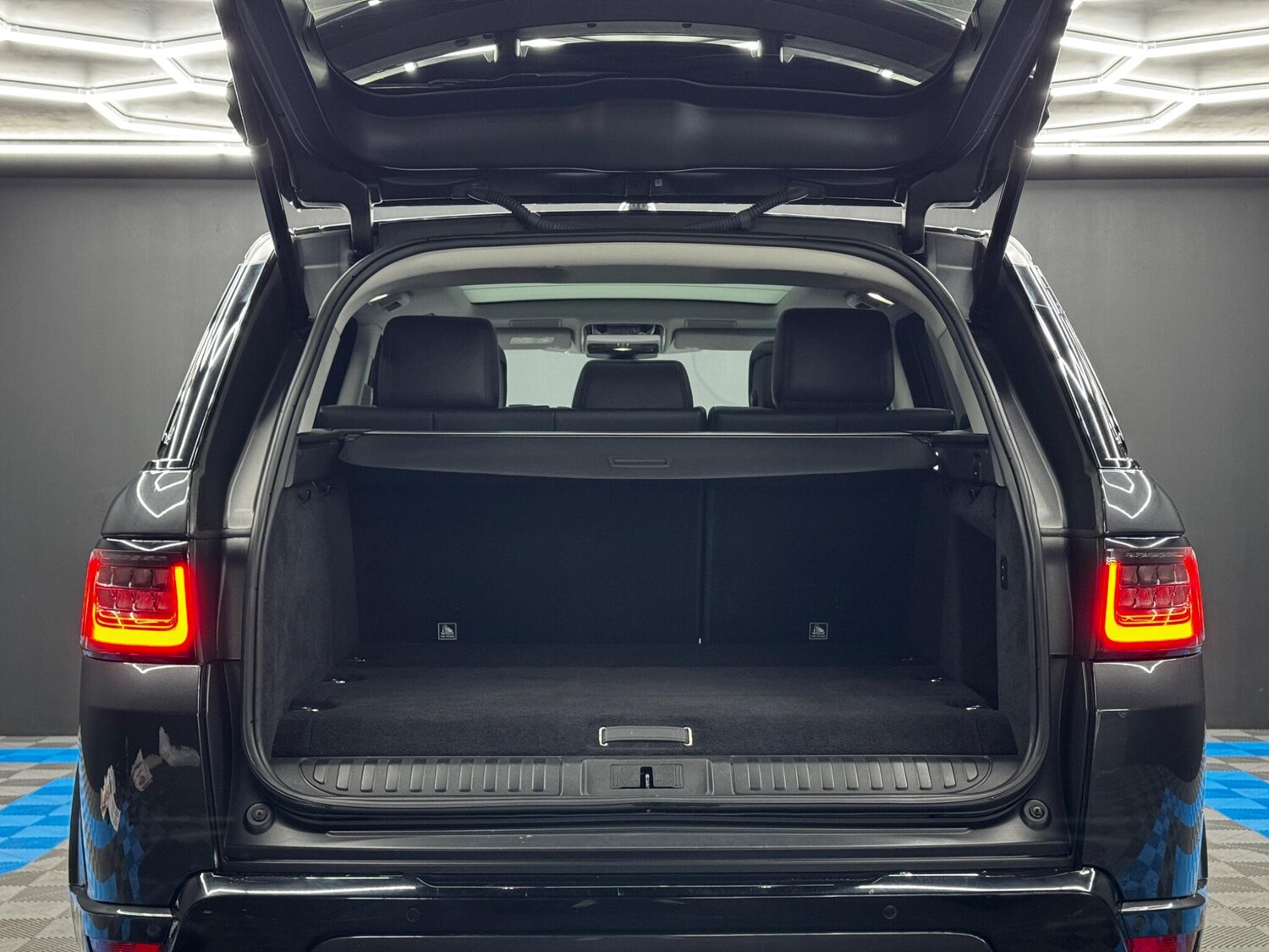 Used Land Rover Range Rover Sport 2019 for sale - 78019703: Photo 42