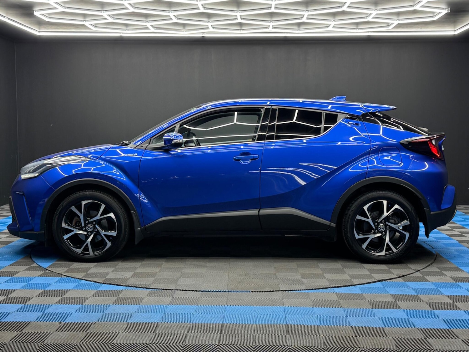 Used Toyota C-HR 2020 for sale - 76013157: Photo 8