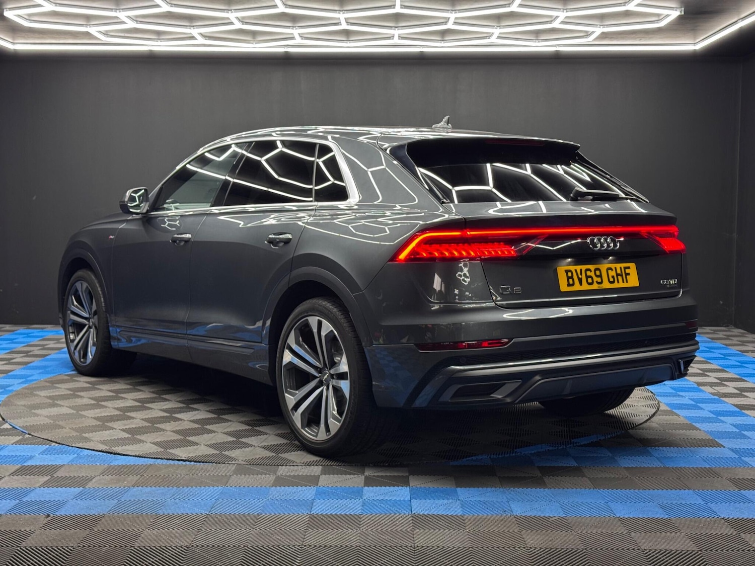 Used Audi Q8 2019 for sale - 76996010: Photo 7