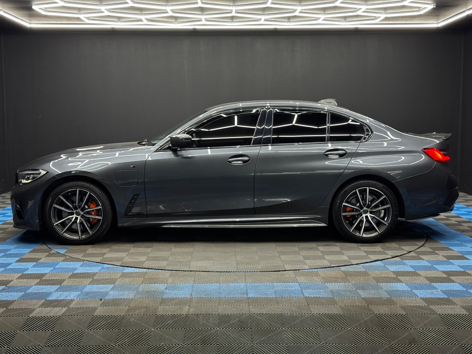 Used BMW 3 Series for sale - 78148127: Photo 8