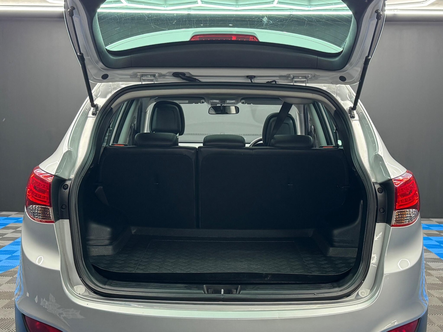 Used Hyundai Ix35 2012 for sale - 76607356: Photo 33