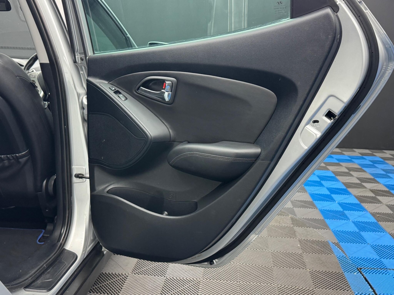 Used Hyundai Ix35 2012 for sale - 76607356: Photo 36