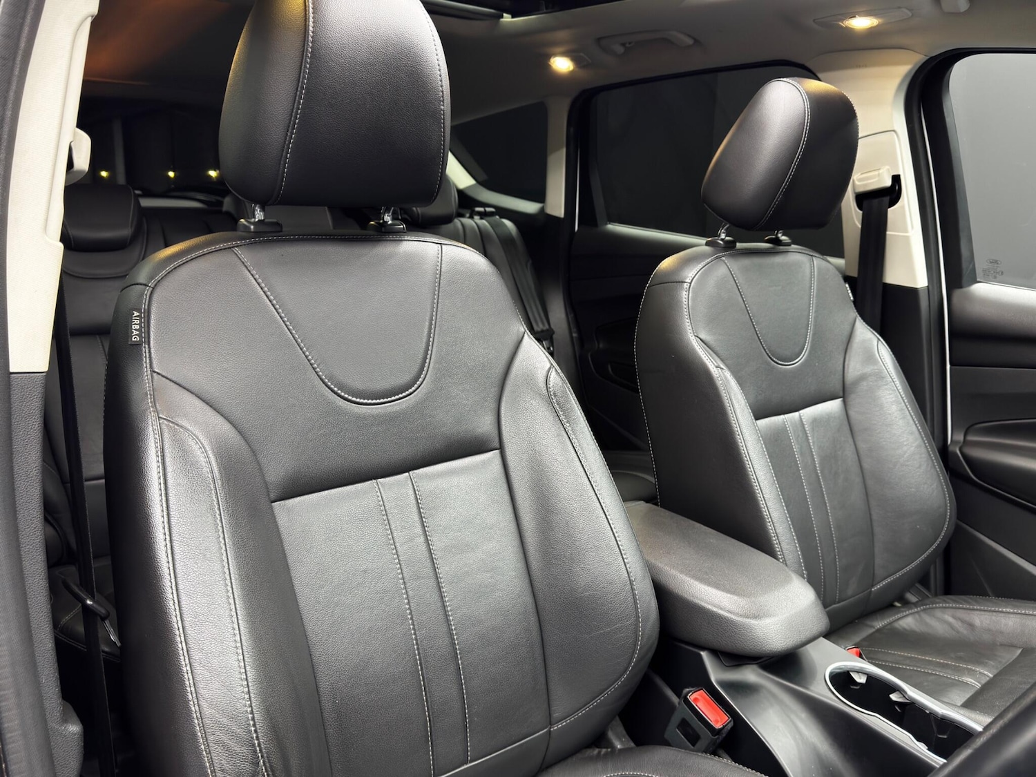 Used Ford Kuga 2015 for sale - 76659053: Photo 12