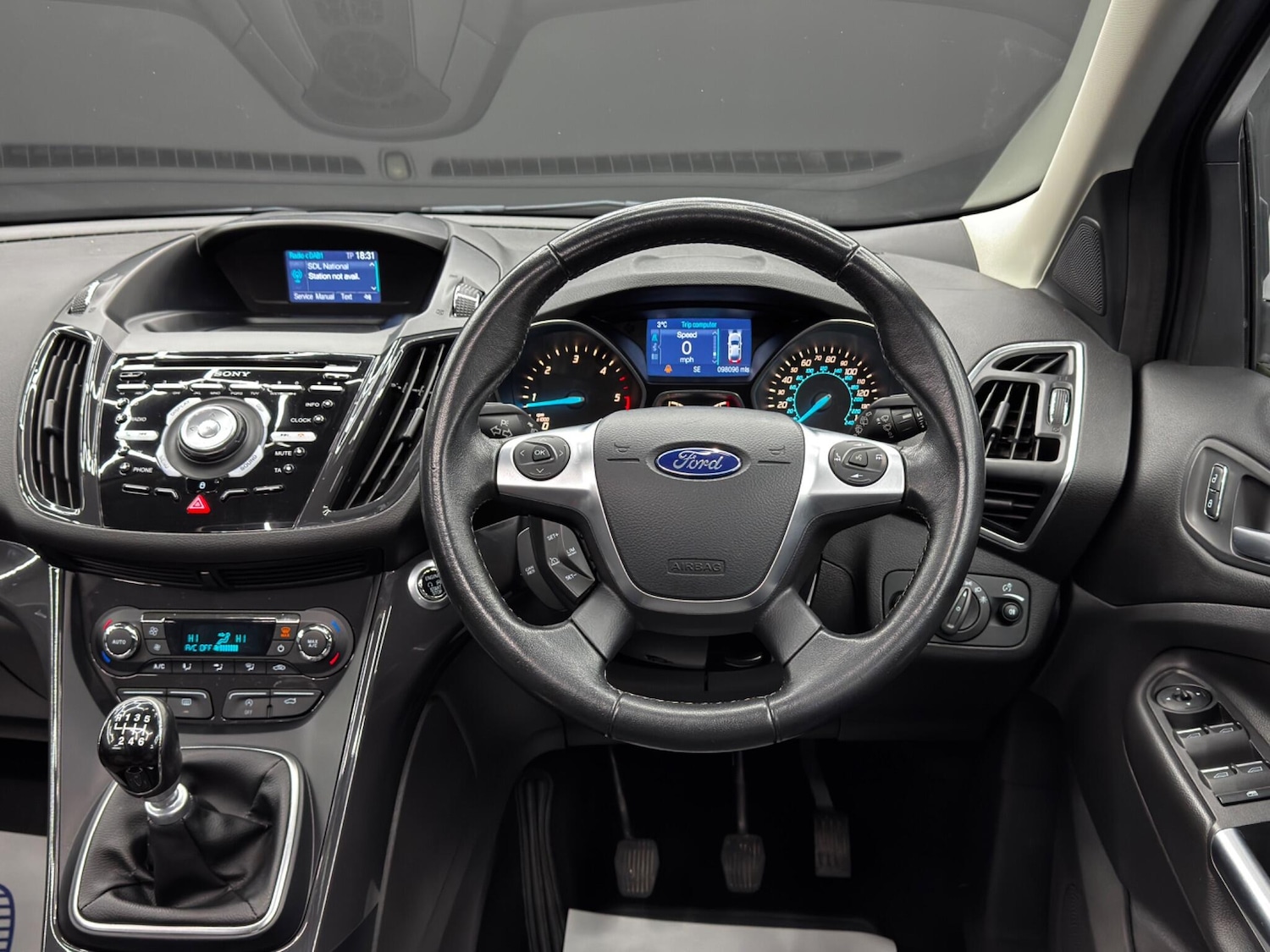 Used Ford Kuga 2015 for sale - 76659053: Photo 18