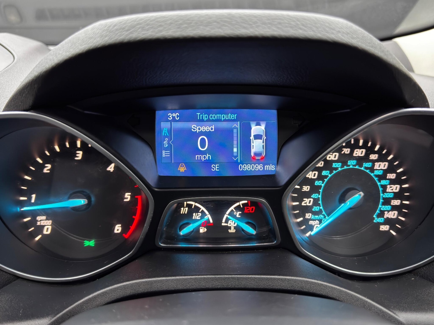 Used Ford Kuga 2015 for sale - 76659053: Photo 22