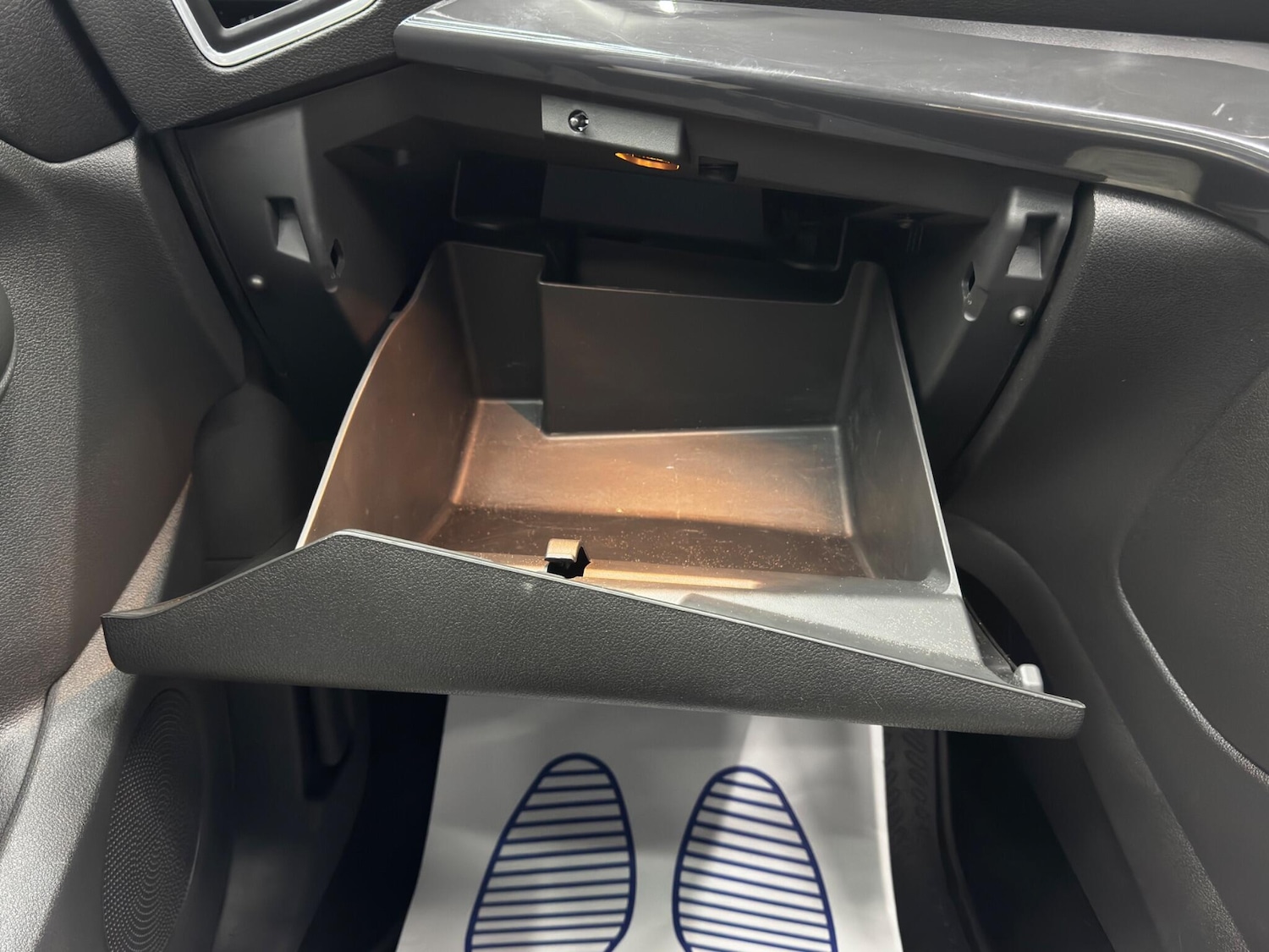 Used Ford Kuga 2015 for sale - 76659053: Photo 34