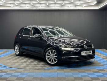 Used Volkswagen Golf 2019 for sale - 75071499: Photo