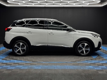 Used Peugeot 3008 2017 for sale - 79497196: Photo