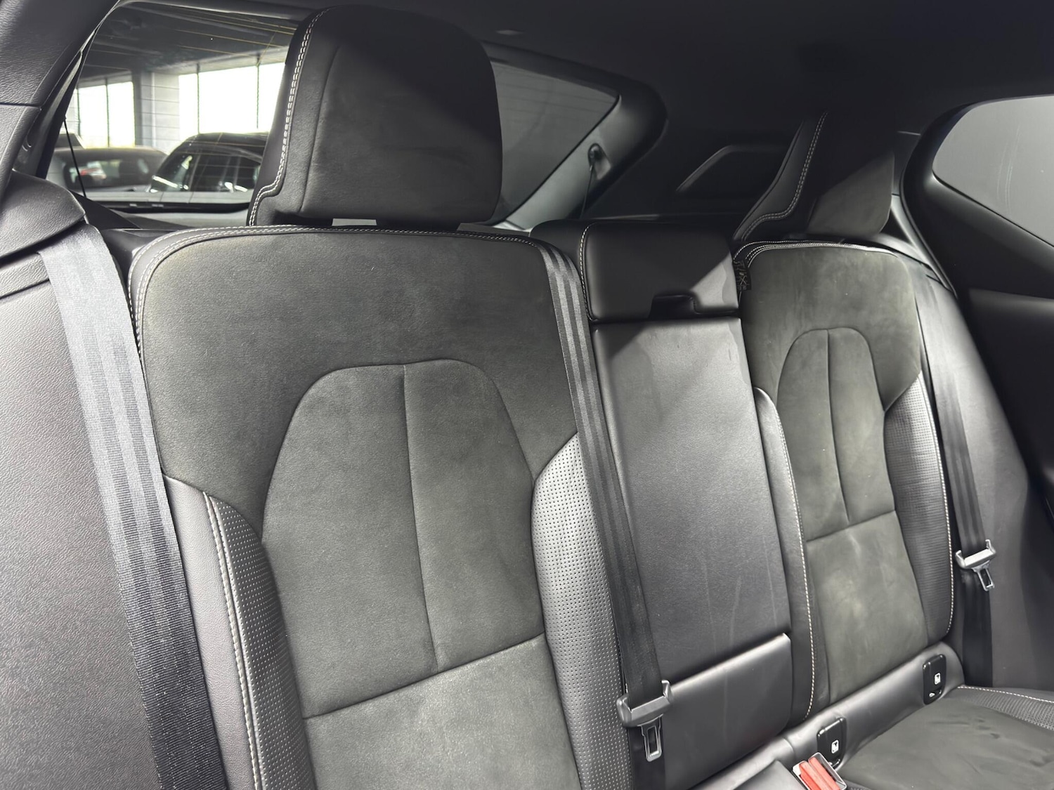 Used Volvo XC40 for sale - 76424095: Photo 15