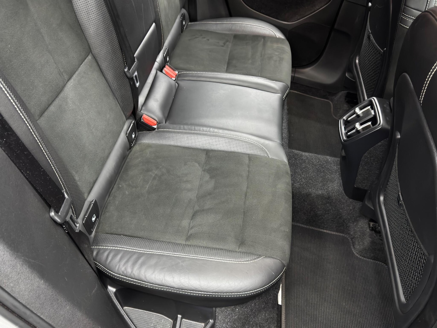 Used Volvo XC40 for sale - 76424095: Photo 16