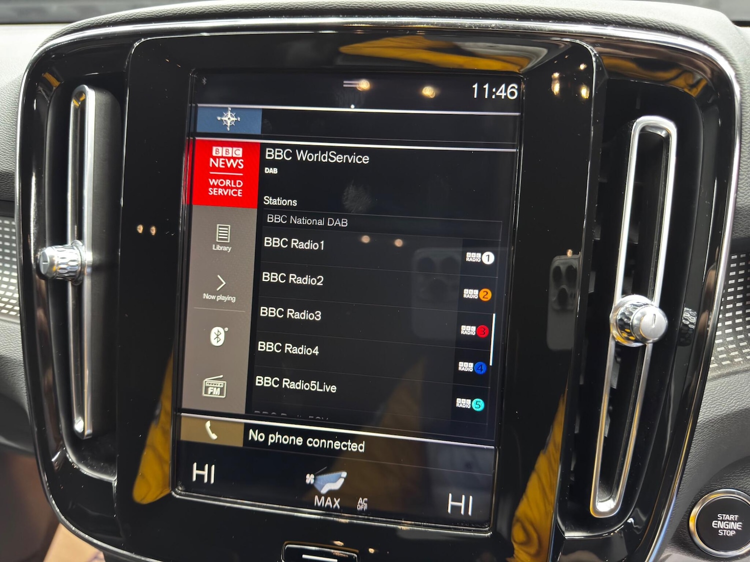 Used Volvo XC40 for sale - 76424095: Photo 28