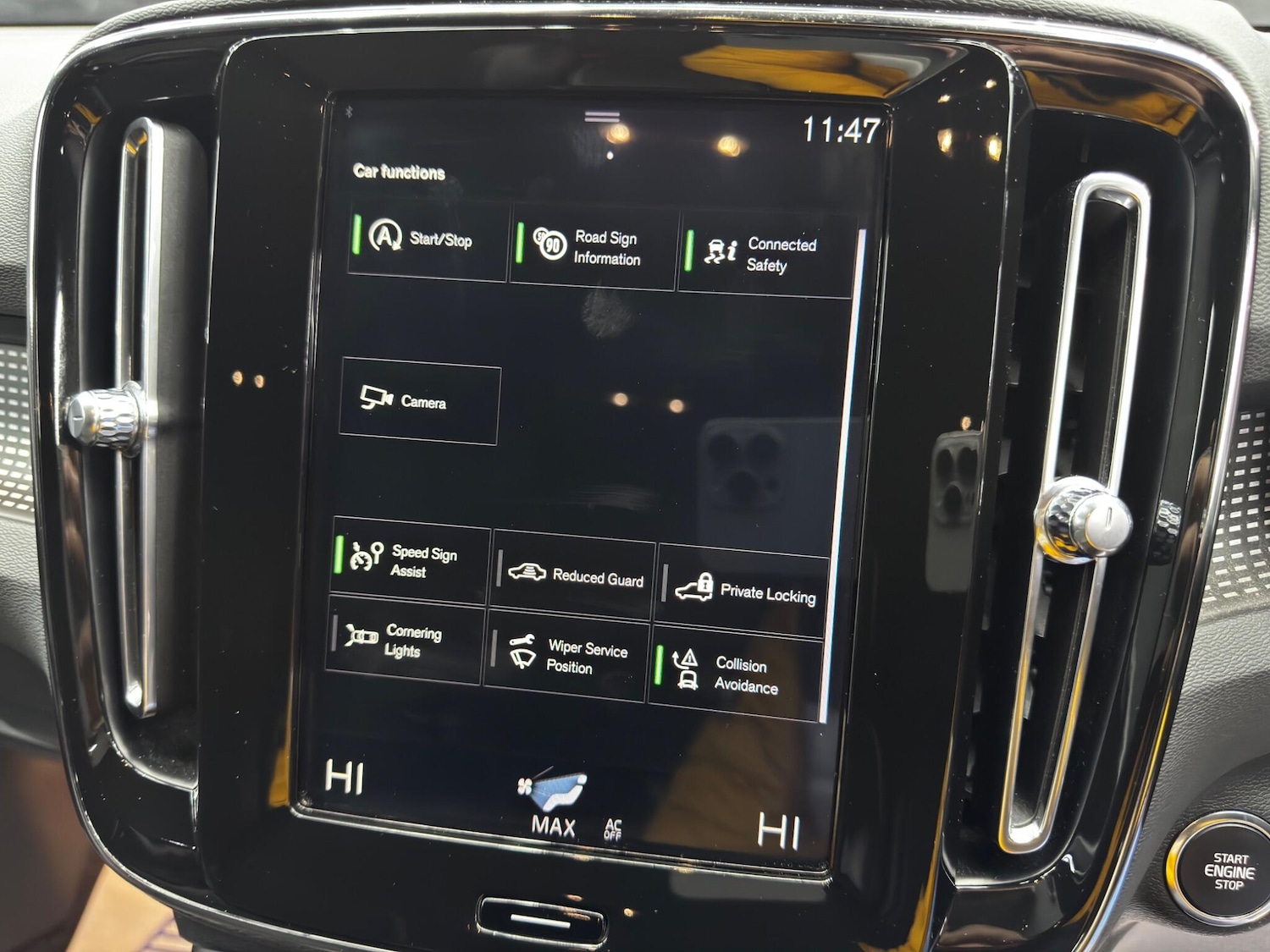 Used Volvo XC40 for sale - 76424095: Photo 31