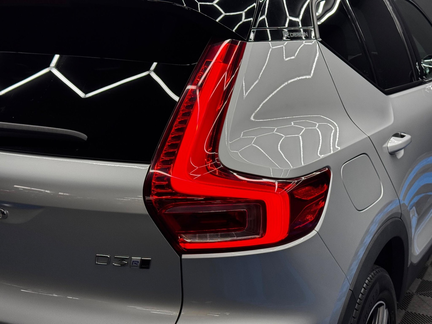 Used Volvo XC40 for sale - 76424095: Photo 40