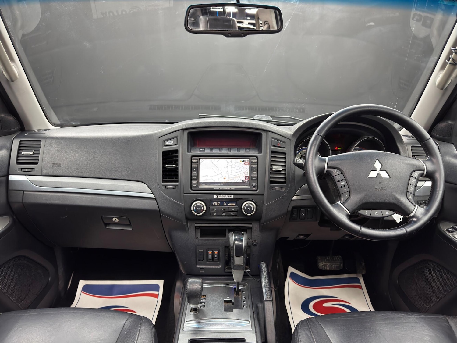 Used Mitsubishi Shogun 2010 for sale - 77598800: Photo 10