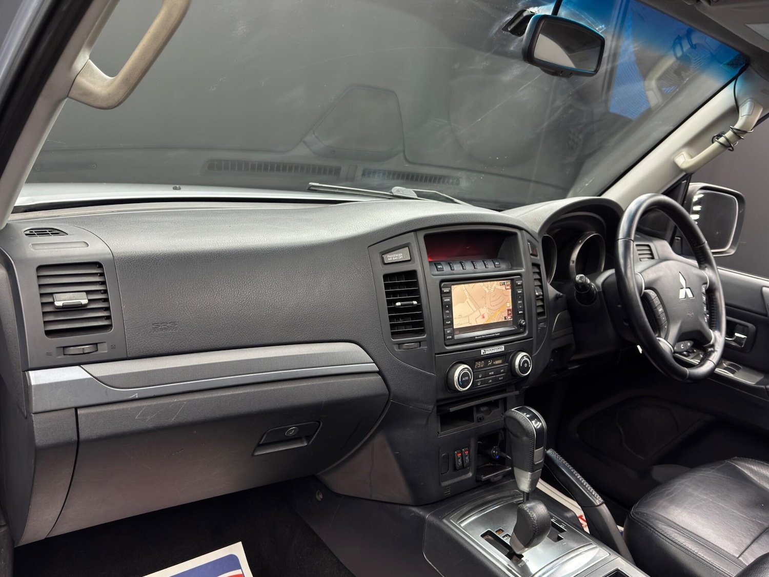 Used Mitsubishi Shogun 2010 for sale - 77598800: Photo 11