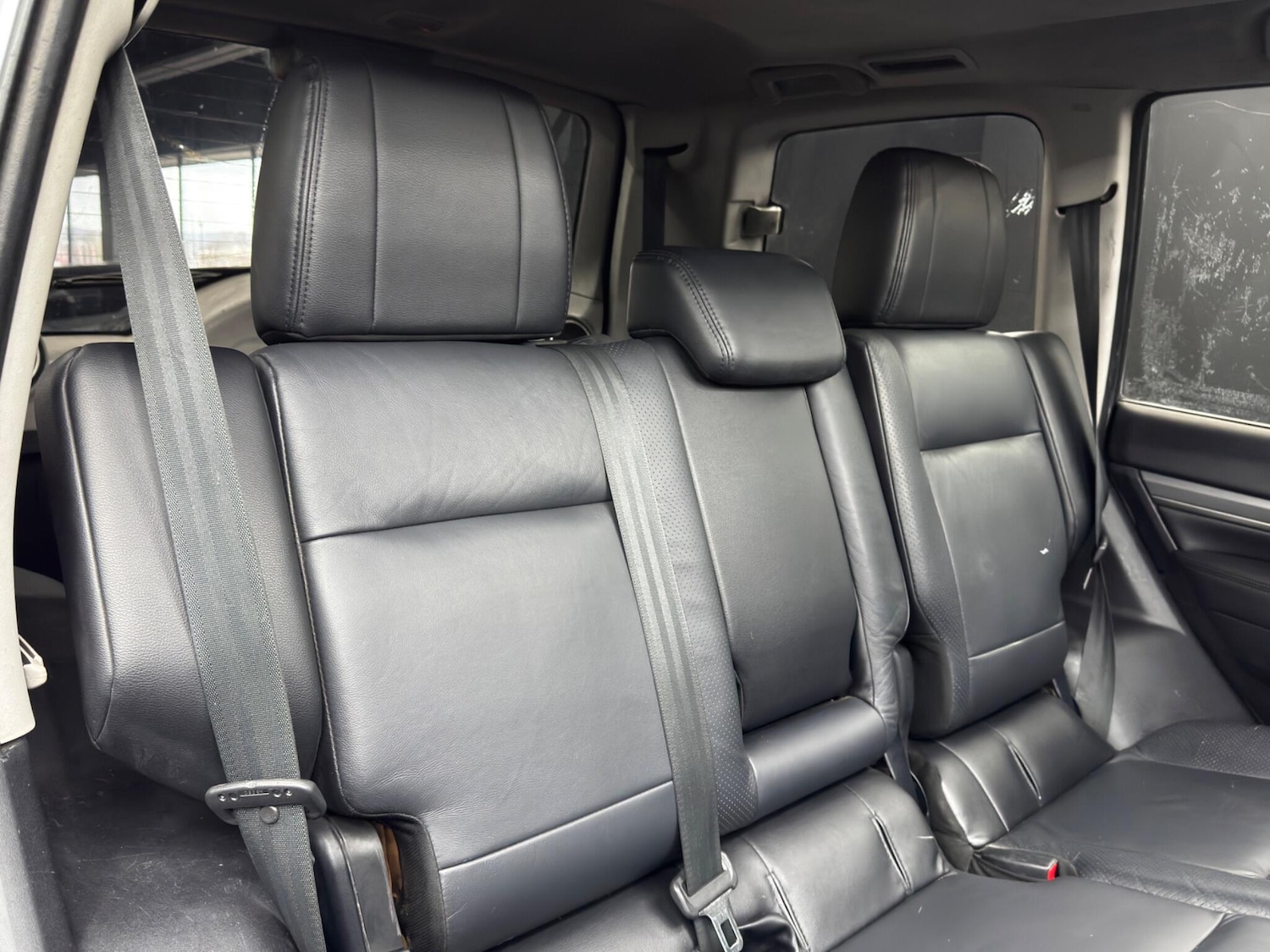 Used Mitsubishi Shogun 2010 for sale - 77598800: Photo 15