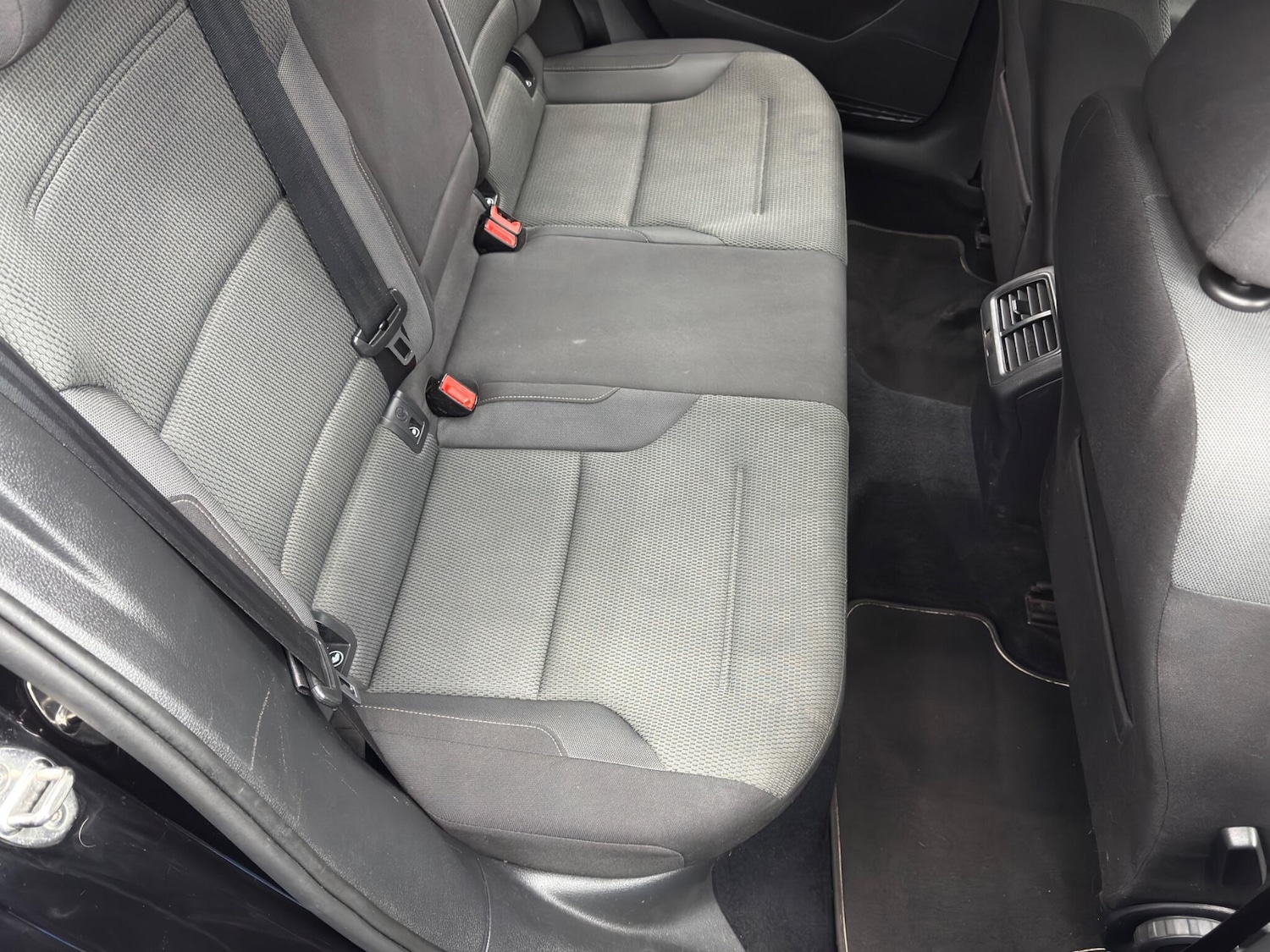 Used Volkswagen Golf 2015 for sale - 77091858: Photo 16