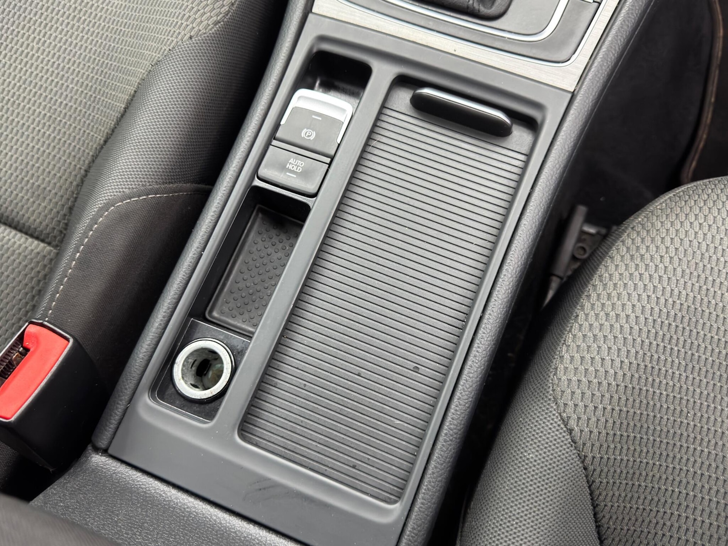 Used Volkswagen Golf 2015 for sale - 77091858: Photo 24