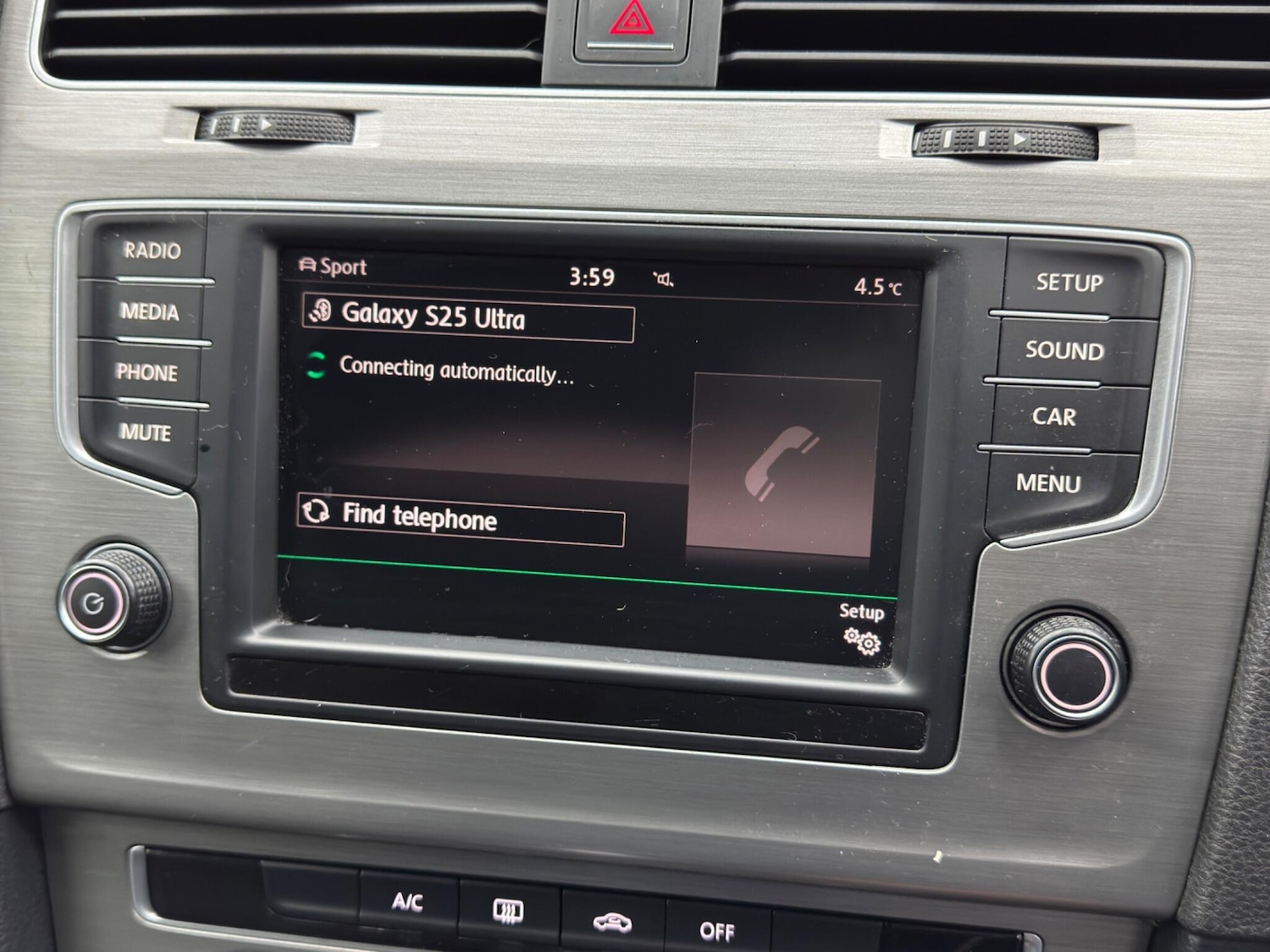 Used Volkswagen Golf 2015 for sale - 77091858: Photo 35