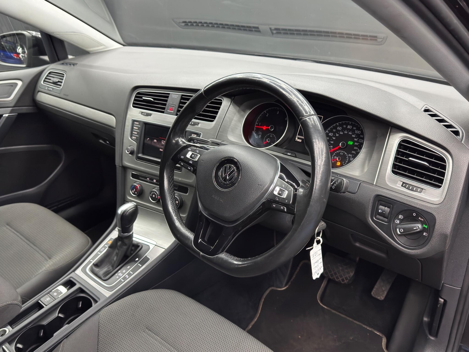 Used Volkswagen Golf 2015 for sale - 77091858: Photo 9