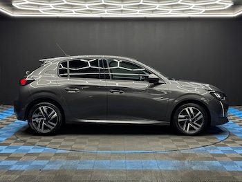 Used Peugeot 208 2021 for sale - 78301519: Photo