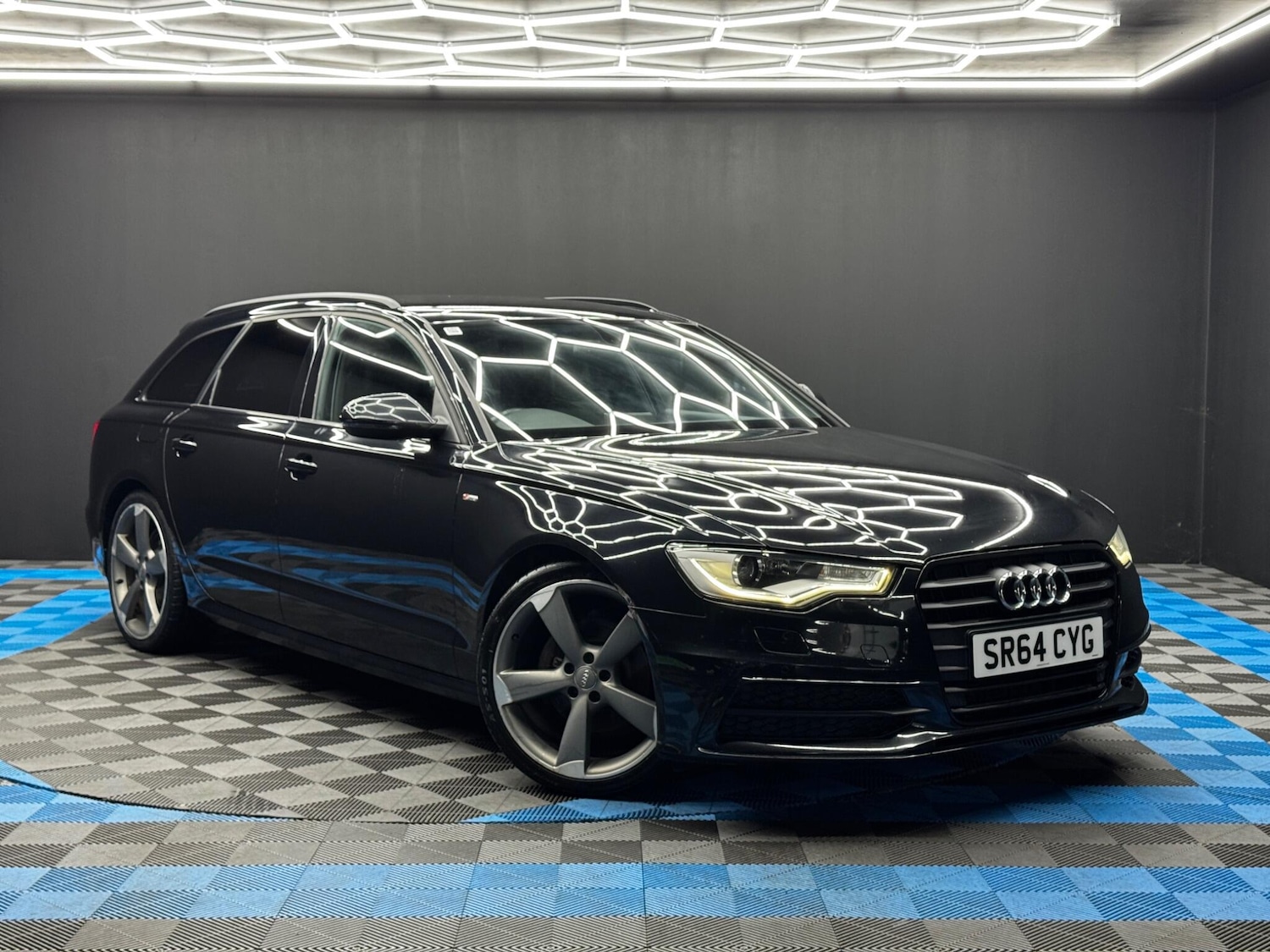 Used Audi A6 2014 for sale - 76913571: Photo 1