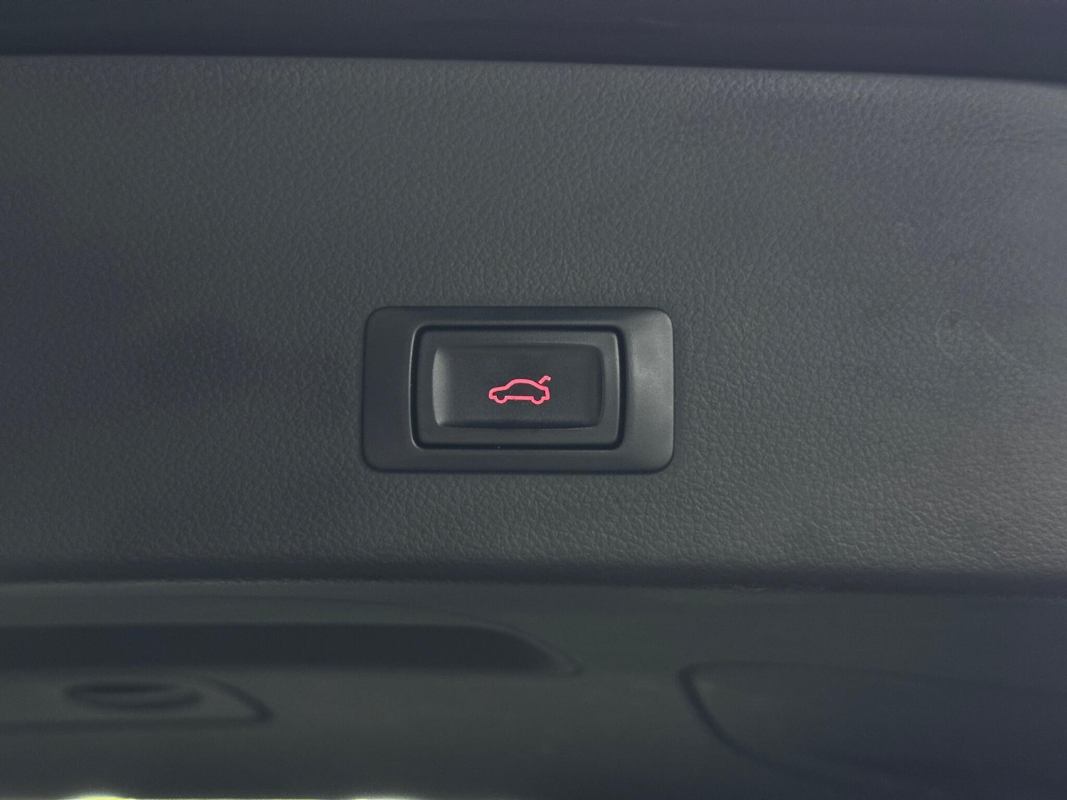 Used Audi A6 2014 for sale - 76913571: Photo 41