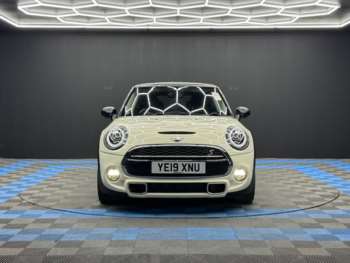 Used MINI Hatch 2019 for sale - 75023420: Photo