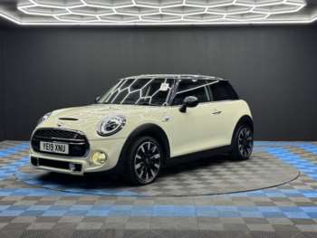 Used MINI Hatch 2019 for sale - 75023420: Photo