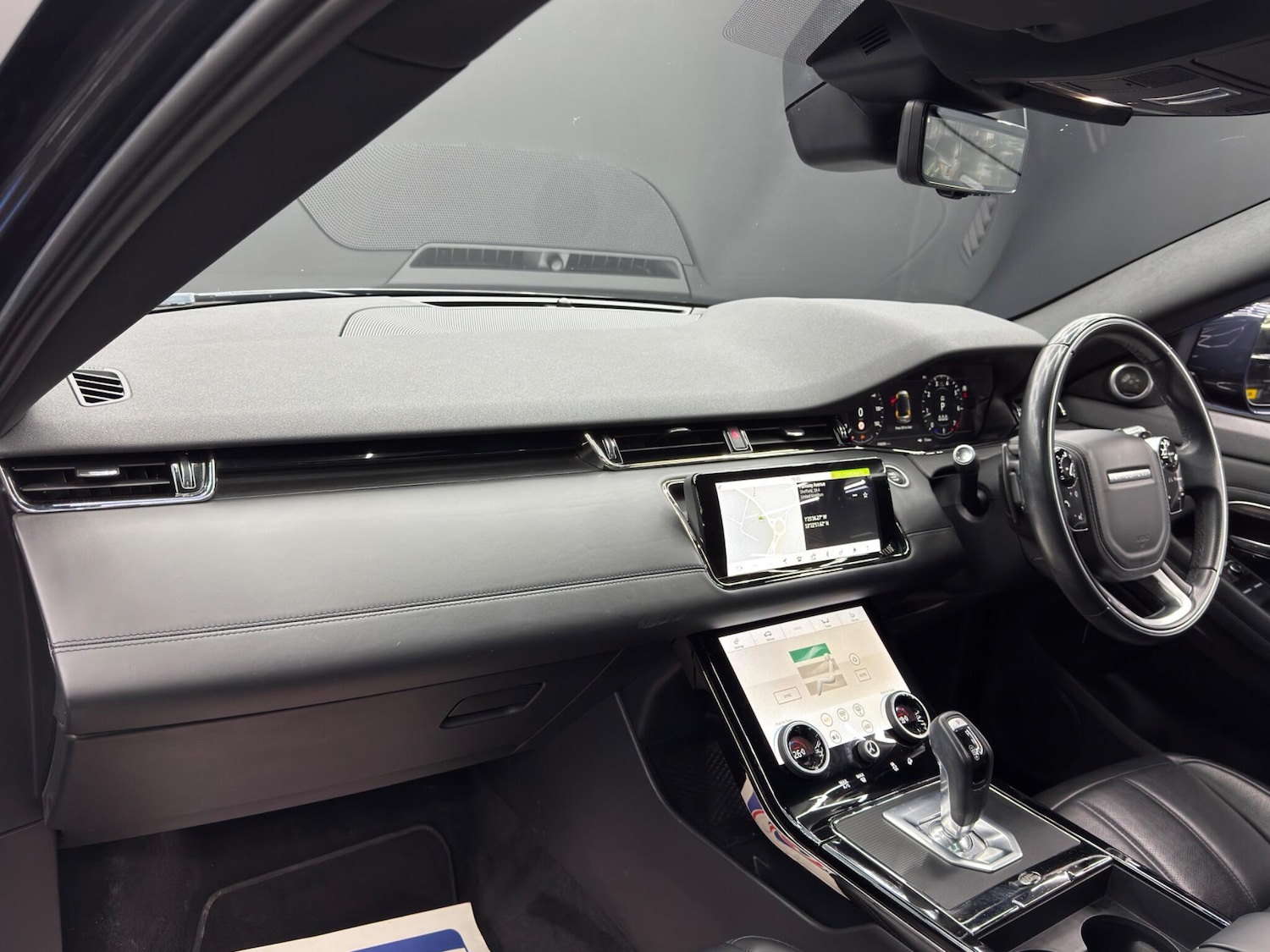 Used Land Rover Range Rover Evoque 2019 for sale - 77050196: Photo 11