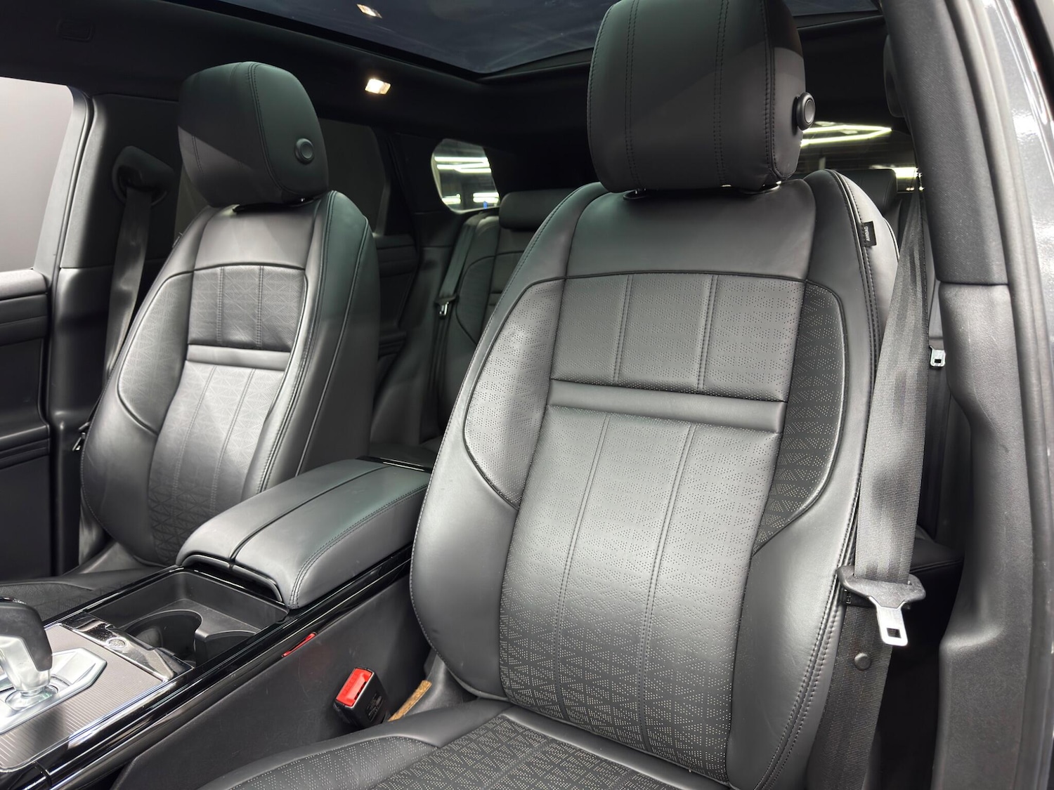 Used Land Rover Range Rover Evoque 2019 for sale - 77050196: Photo 14