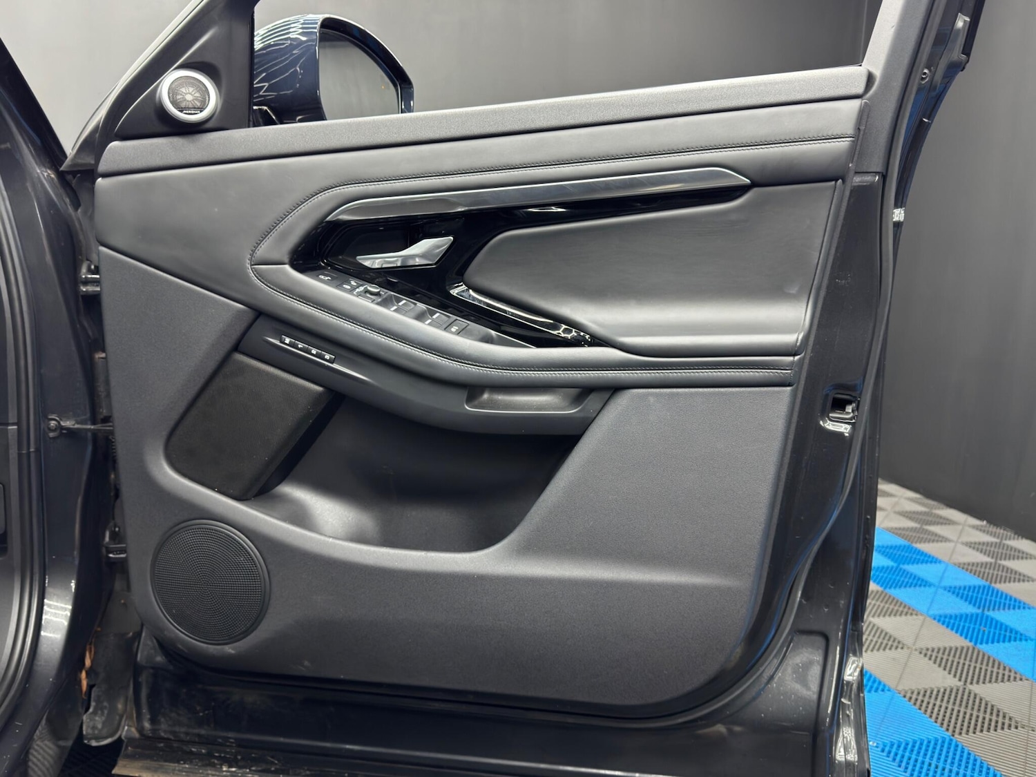 Used Land Rover Range Rover Evoque 2019 for sale - 77050196: Photo 46