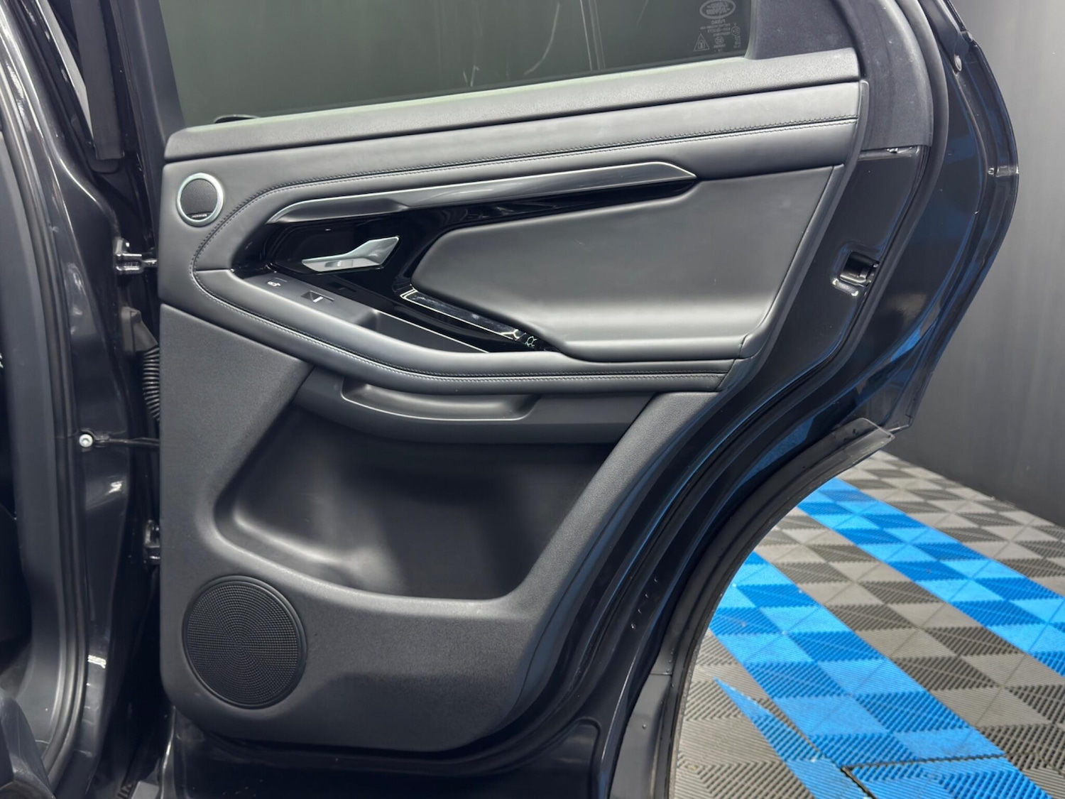 Used Land Rover Range Rover Evoque 2019 for sale - 77050196: Photo 50