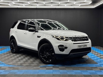 Used Land Rover Discovery Sport 2017 for sale - 76398163: Photo