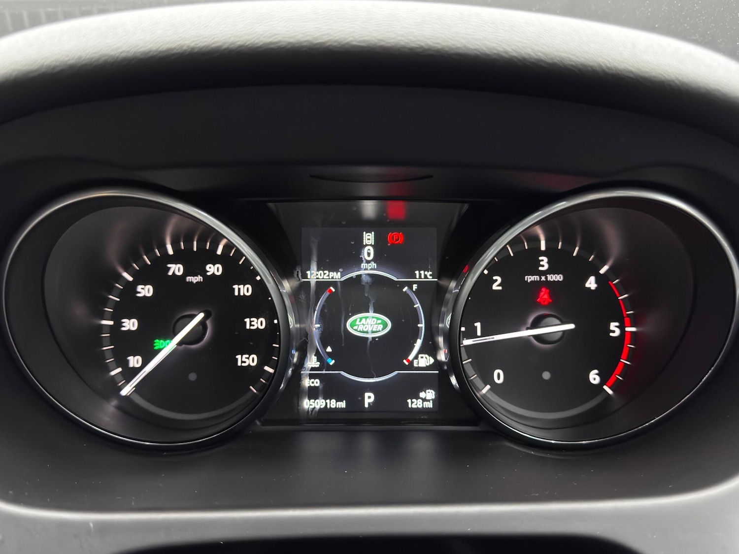 Used Land Rover Discovery Sport 2017 for sale - 76398163: Photo 23