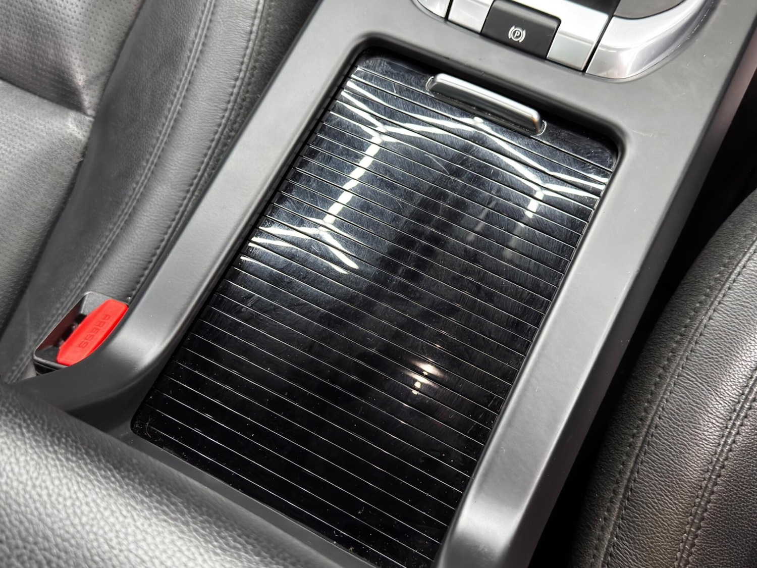 Used Land Rover Discovery Sport 2017 for sale - 76398163: Photo 25