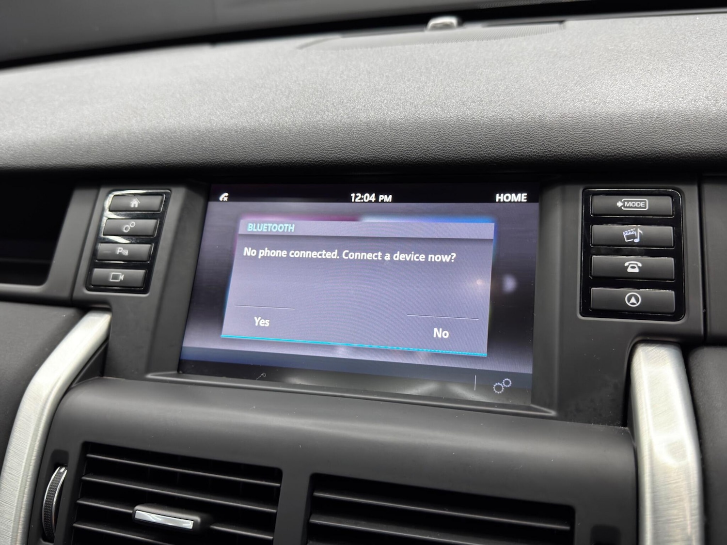 Used Land Rover Discovery Sport 2017 for sale - 76398163: Photo 31