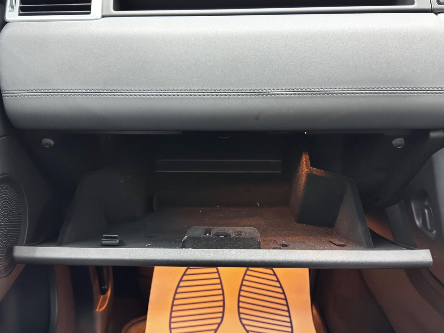 Used Land Rover Discovery Sport 2017 for sale - 76398163: Photo 35