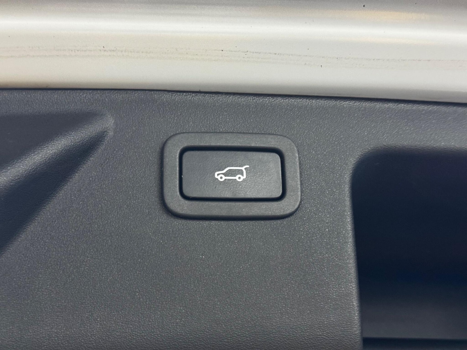 Used Land Rover Discovery Sport 2017 for sale - 76398163: Photo 38