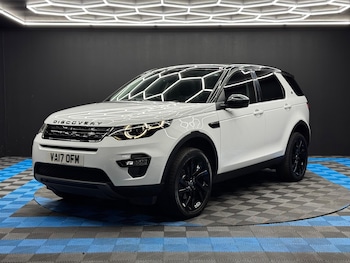 Used Land Rover Discovery Sport 2017 for sale - 76398163: Photo