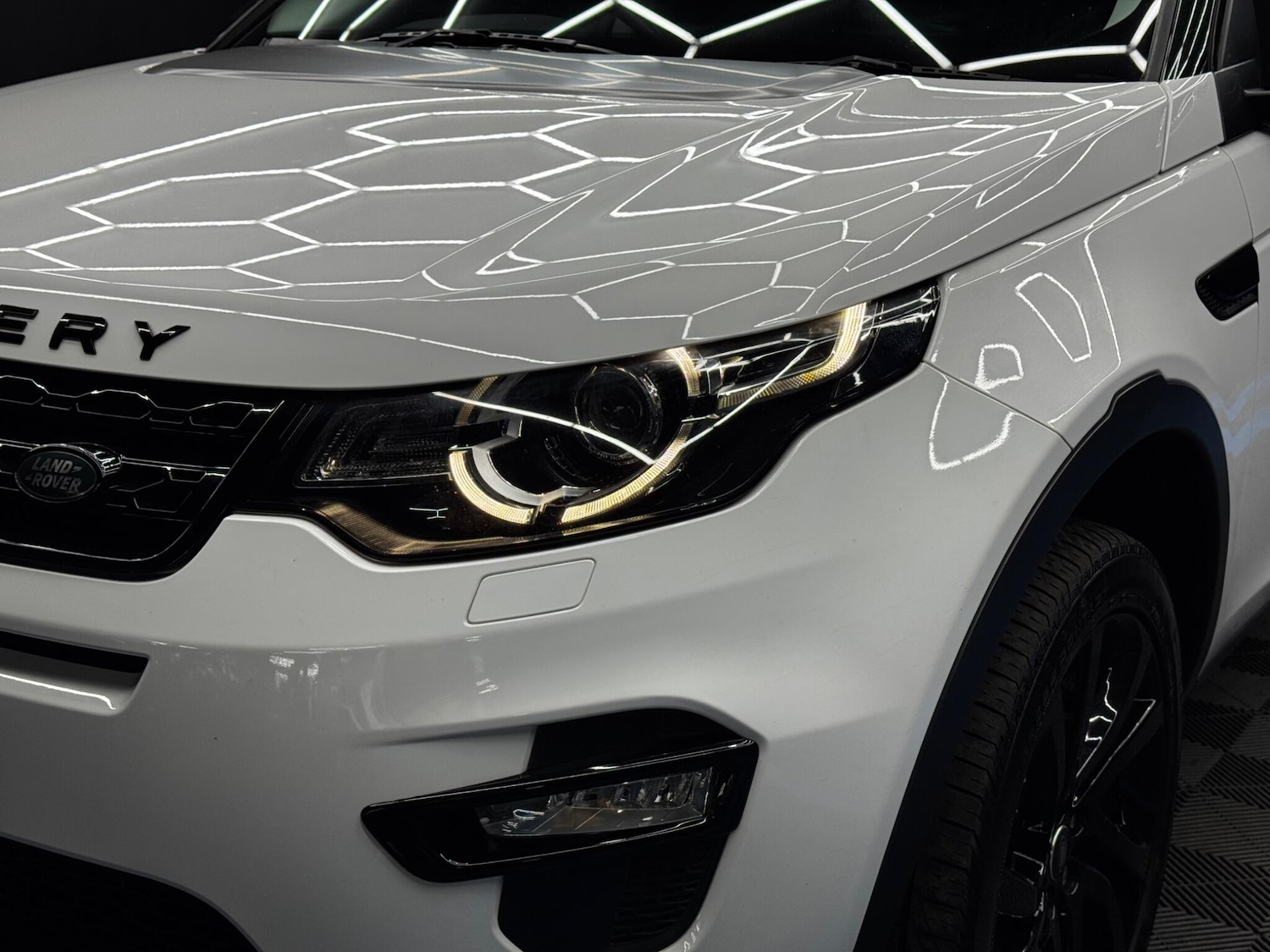 Used Land Rover Discovery Sport 2017 for sale - 76398163: Photo 46