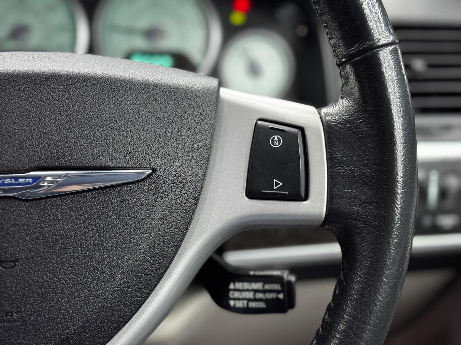 Used Chrysler Grand Voyager 2014 for sale - 76752733: Photo 23