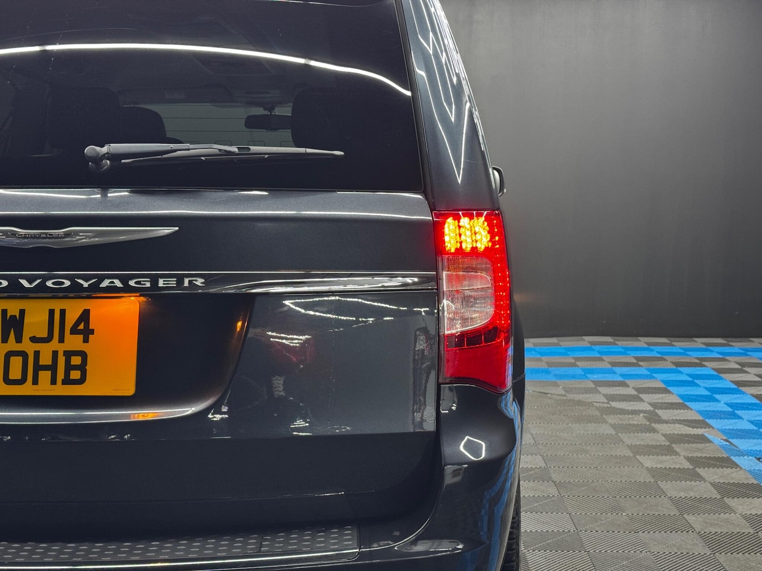 Used Chrysler Grand Voyager 2014 for sale - 76752733: Photo 46