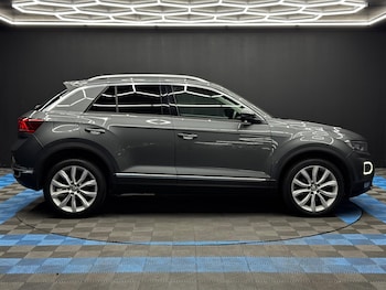 Used Volkswagen T-Roc 2019 for sale - 79425458: Photo