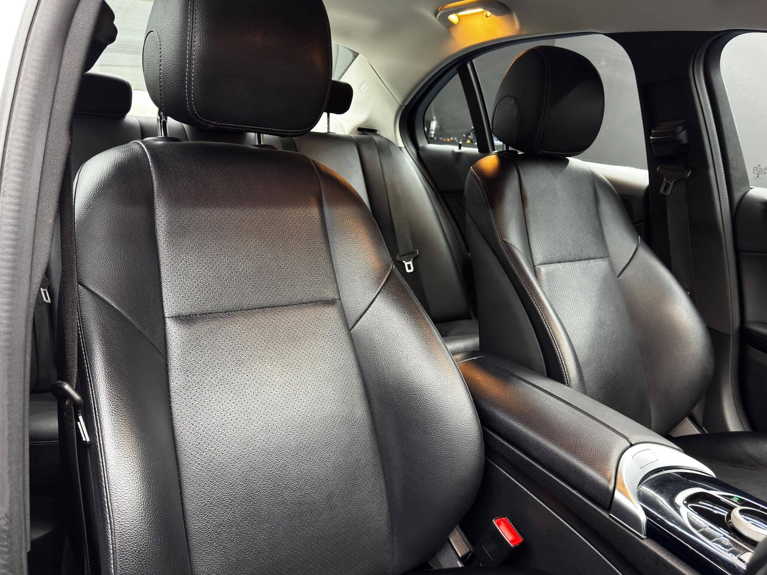 Used Mercedes-Benz C Class 2018 for sale - 76634281: Photo 12