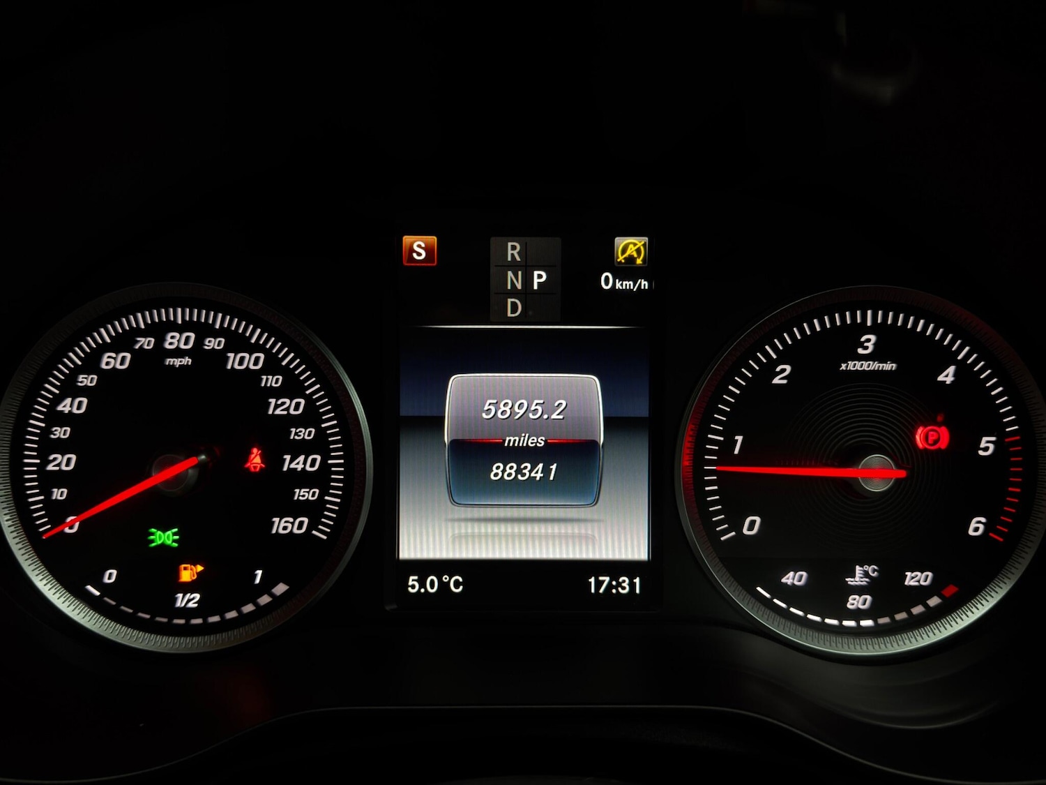 Used Mercedes-Benz C Class 2018 for sale - 76634281: Photo 23